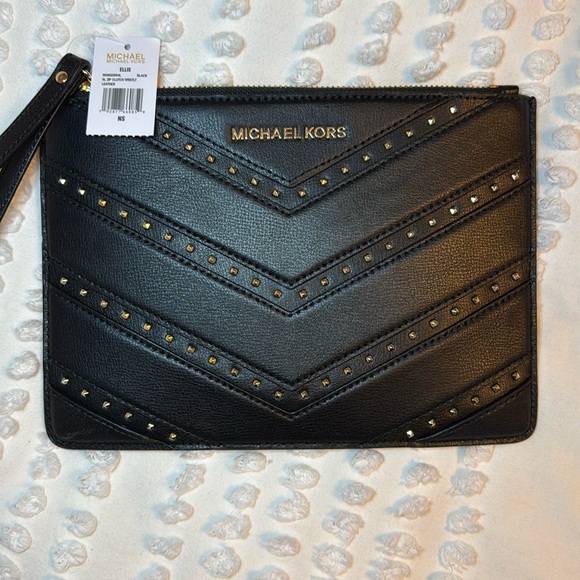 Michael Kors Gold Studded XL Zip Clutch Wristlet Black Leather - Picture 1 of 4